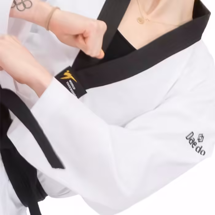 Kimono pentru taekwondo 240g/m2 DAEDO WT DOBOK Ultra-II - 4