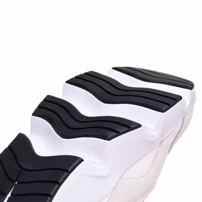 Кроссовки Nike WMNS RYZ 365 - 2