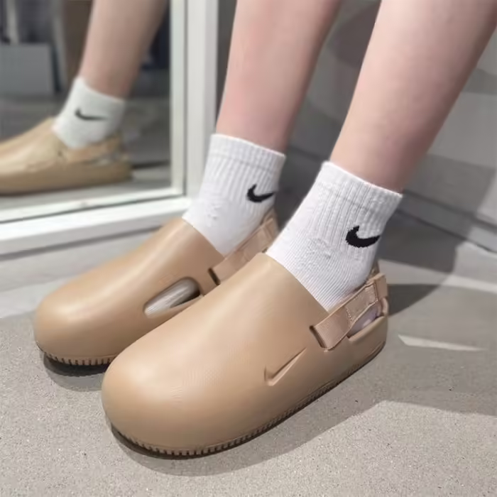 Шлепанцы Nike WMNS CALM MULE - 7
