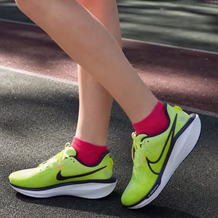 Кроссовки Nike W VOMERO 17 - 8