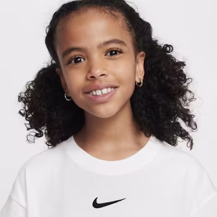 Футболка Nike Sportswear Essential - 4