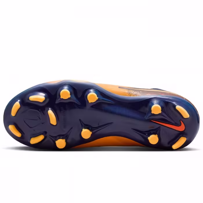 Бутсы Nike Phantom 6 Low Academy FG/MG - 4