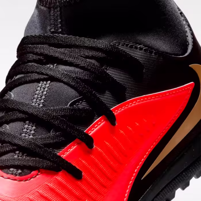 Бутсы Nike PHANTOM 6 HIGH CLUB TF Красный 33.5 - 7