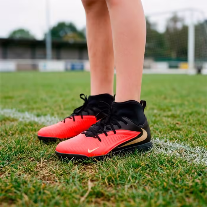Бутсы Nike PHANTOM 6 HIGH CLUB TF Красный 33.5 - 9