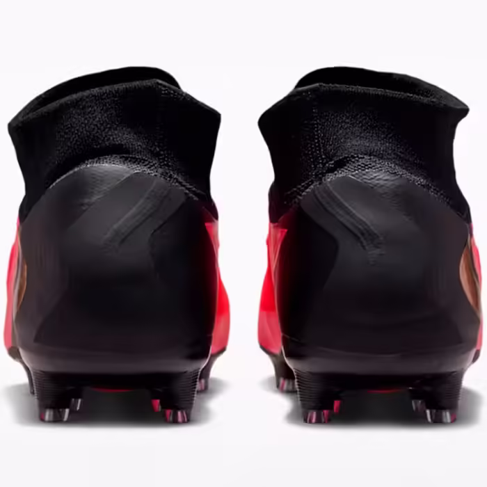 Ghete pentru fotbal Nike PHANTOM 6 HIGH PRO TF Rosu 40.5 - 7
