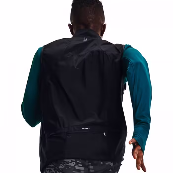 Жилет Under Armour UA OutRun the STORM Vest Черный MD - 5