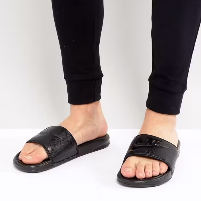 Шлепанцы Nike BENASSI JDI - 4