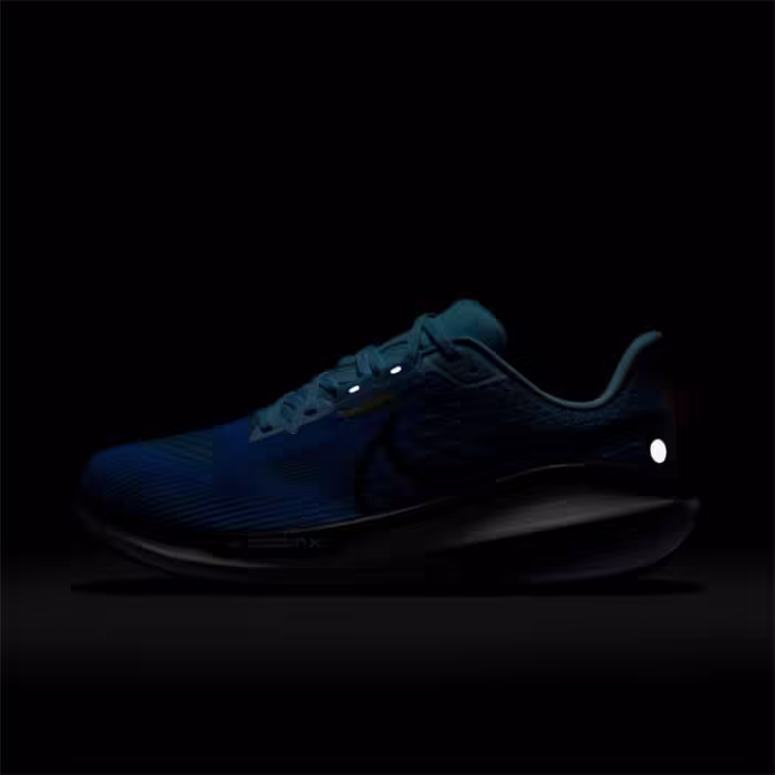 Incaltaminte Sport Nike VOMERO 17 - 8