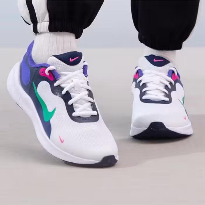 Кроссовки Nike REVOLUTION 7 (GS) - 7