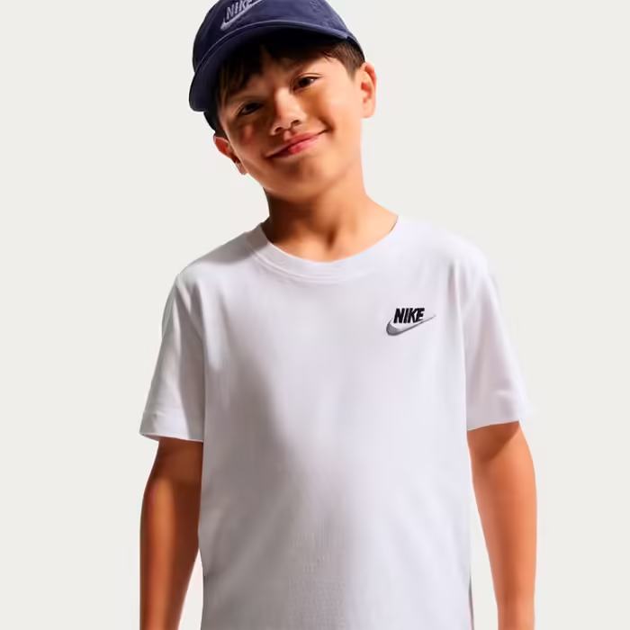 Футболка Nike Sportswear