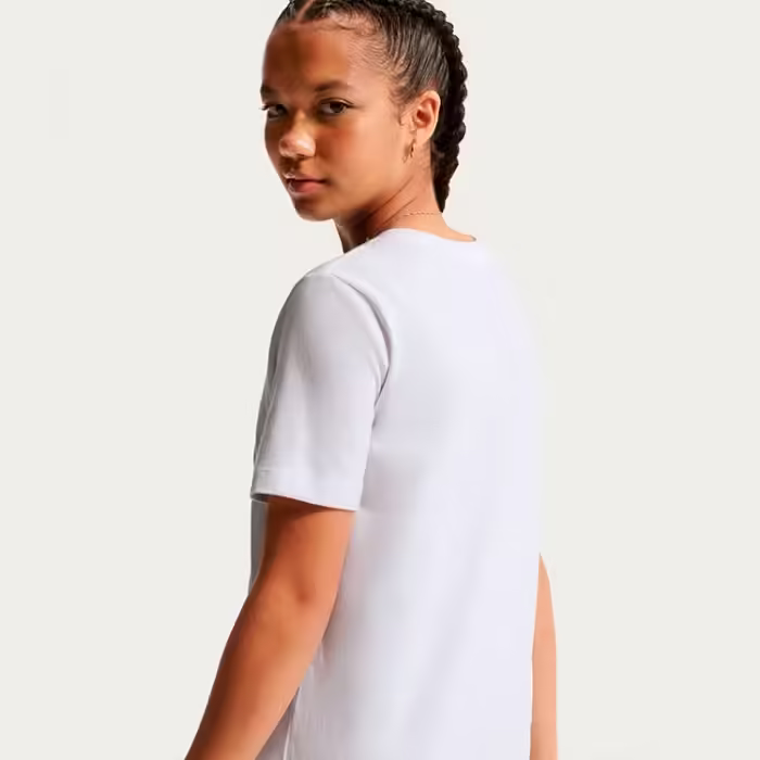 Футболка Nike Sportswear - 2