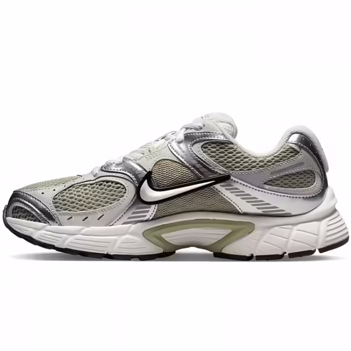 Кроссовки Nike V5 RNR Серый 37.5