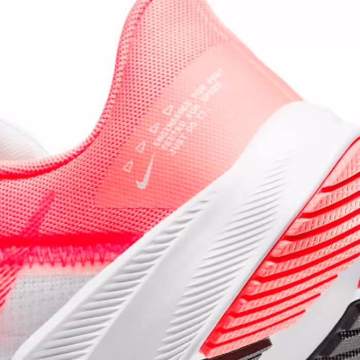 Кроссовки Nike WMNS QUEST 4 - 5