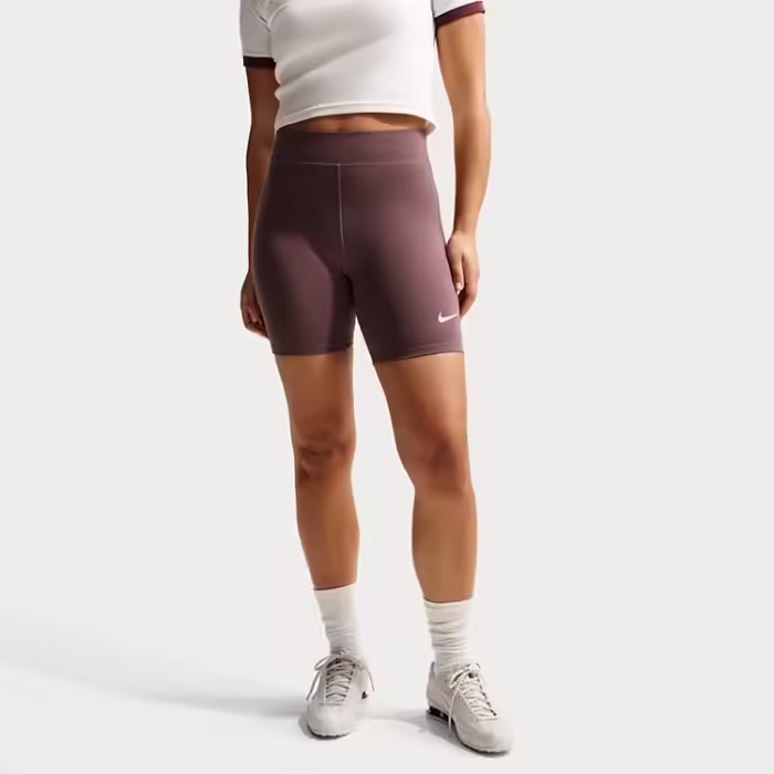Sorti Nike Sportswear Classic