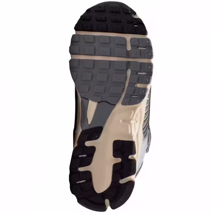 Incaltaminte Sport Nike VOMERO 5 - 4