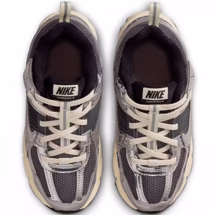 Incaltaminte Sport Nike VOMERO 5 - 5