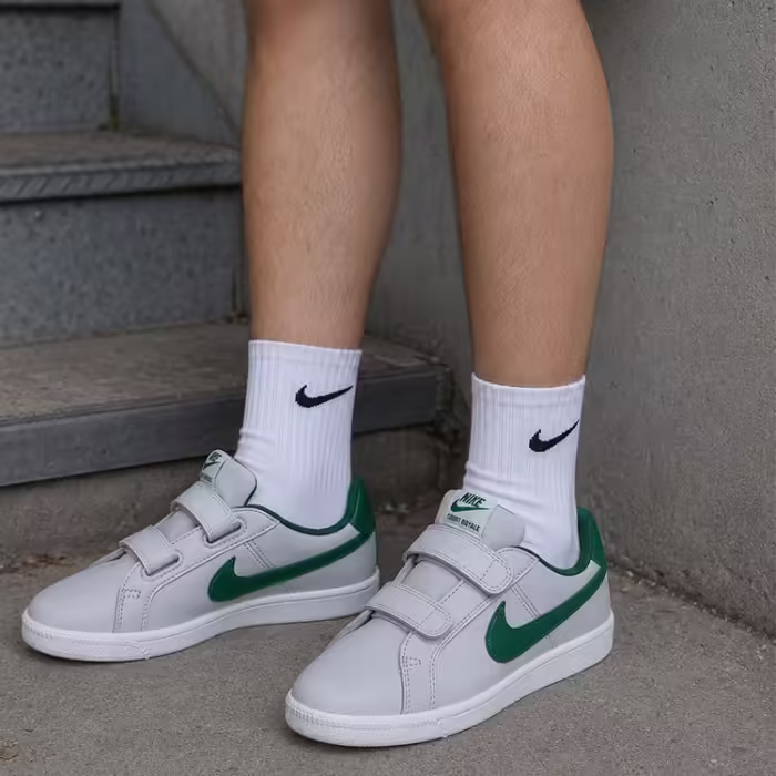 Incaltaminte Sport Nike COURT ROYALE - 9