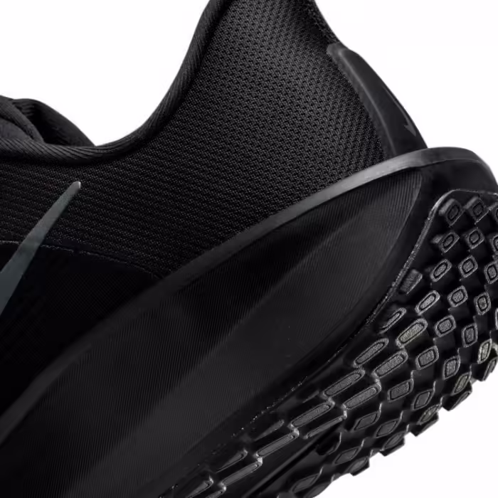 Кроссовки Nike QUEST 6 - 2