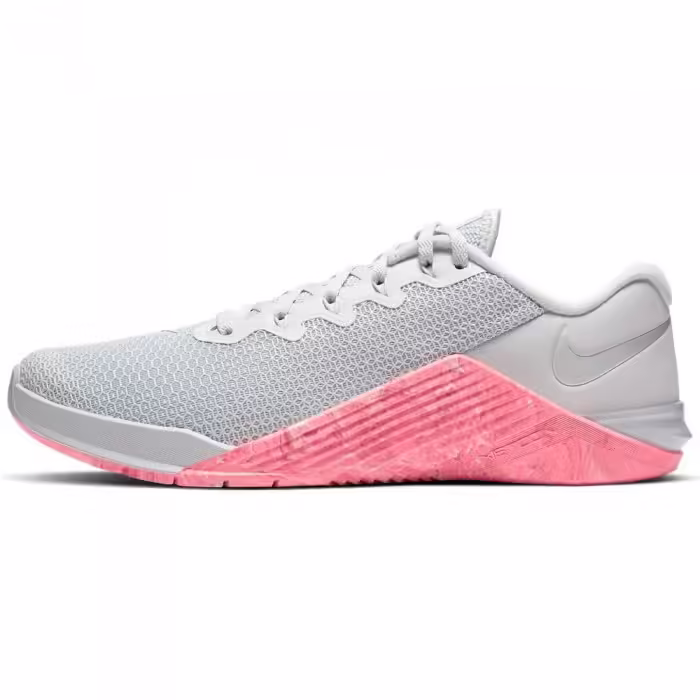 Кроссовки Nike WMNS METCON 5