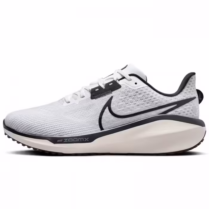 Кроссовки Nike VOMERO 17