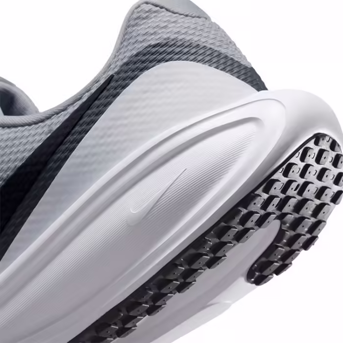 Кроссовки Nike REVOLUTION 8 - 9