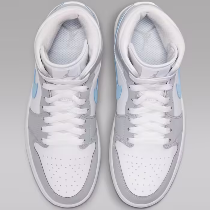 Incaltaminte Sport Nike WMNS AIR JORDAN 1 MID - 4