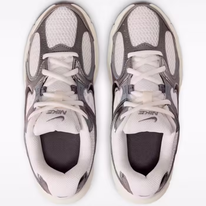 Кроссовки Nike V5 RNR Белый 40 - 4