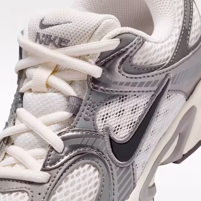 Кроссовки Nike V5 RNR Белый 40 - 7
