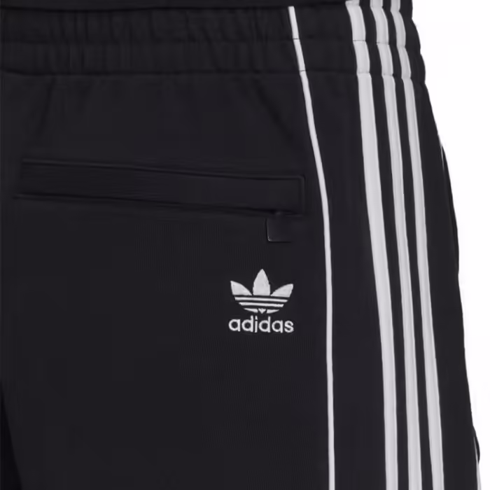 Sorti Adidas ESS SHORT - 5