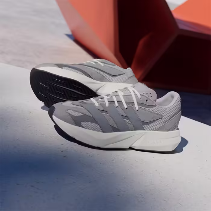 Кроссовки Adidas LIGHTBLAZE - 2