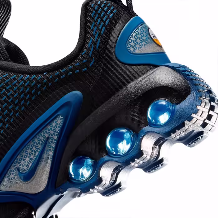 Кроссовки Nike AIR MAX DN - 9