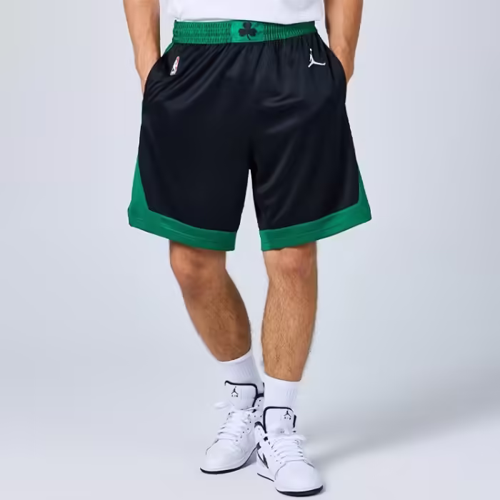 Sorti Nike BOS MNK DF SWGMN SHORT STM