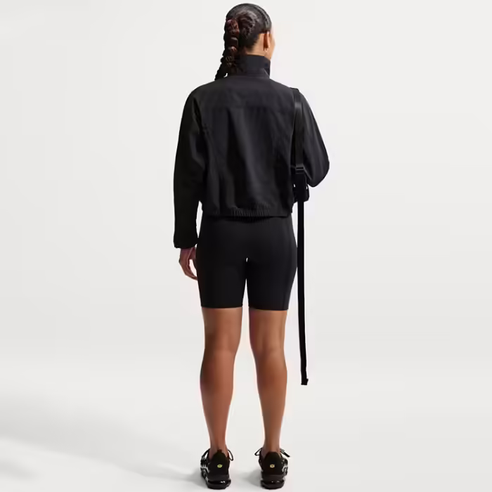 Sorti Nike W NSW NK CLSC HR 8IN SHORT - 6