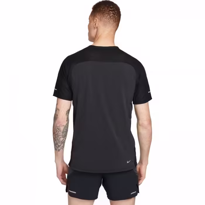 Футболка Nike M NK DF SOLAR CHASE SS TOP - 4