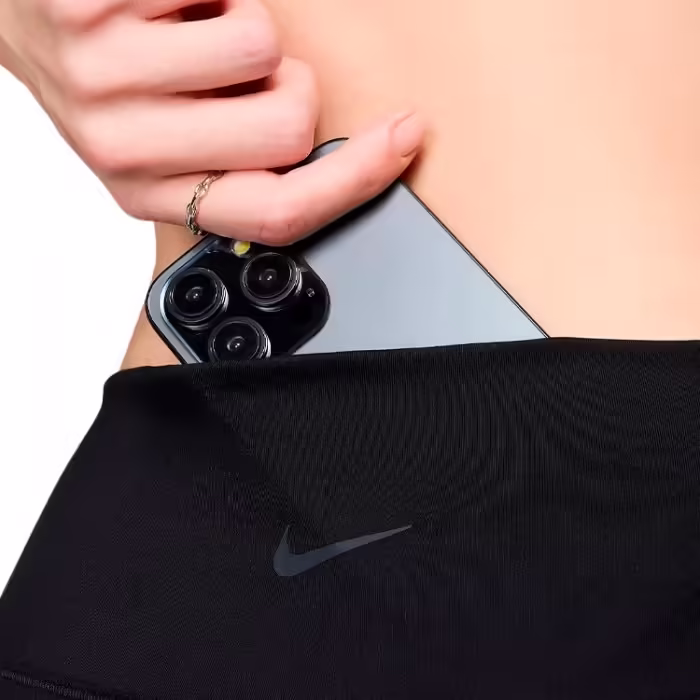 Sorti Nike W NK DF ONE HR 8IN SHORT - 4