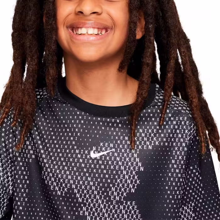 Футболка Nike B DF MULTI SS TOP AOP - 3