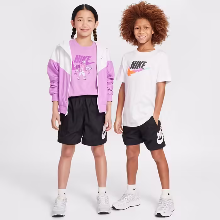 Sorti Nike K NSW CLUB WVN SHORT 6IN HBR - 6