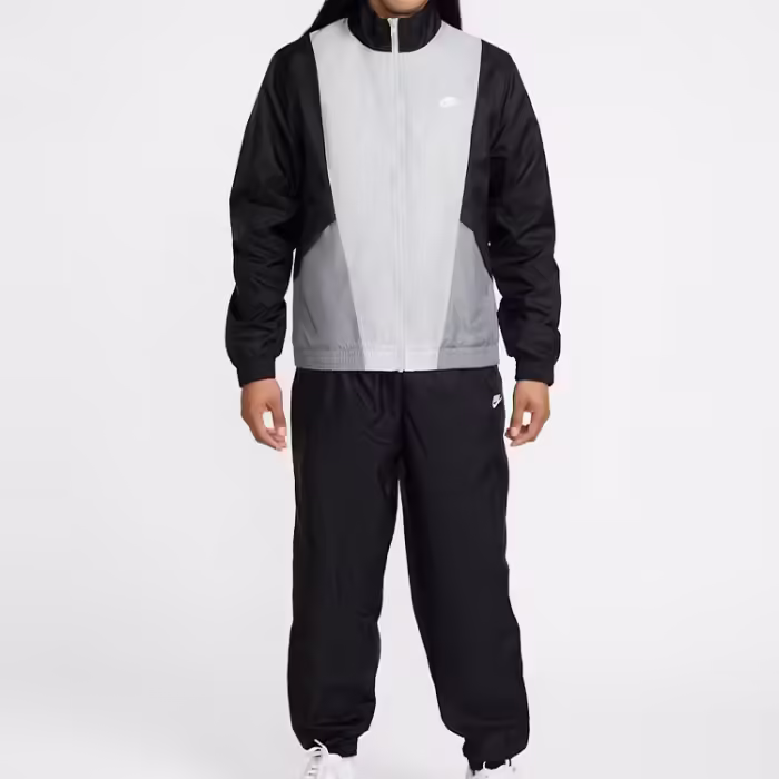 Спортивный костюм Nike CLUB Woven