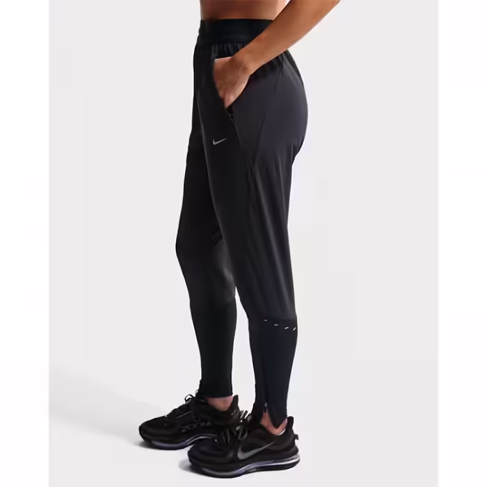 Pantaloni Nike Swift Dri-FIT