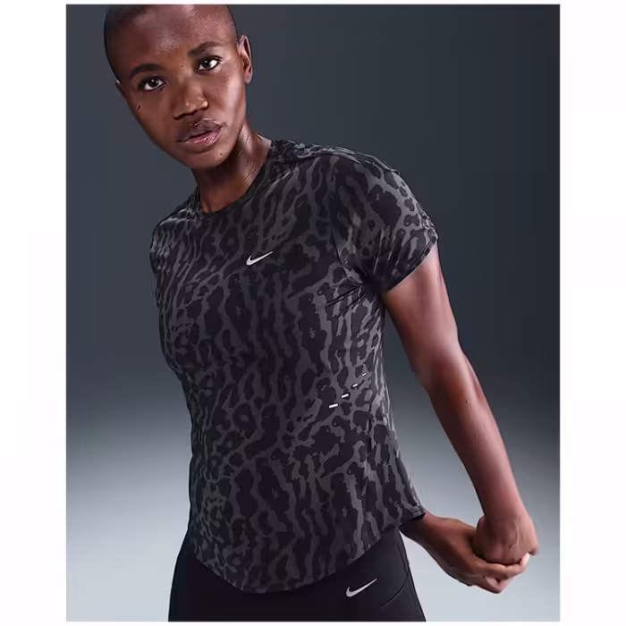 Футболка Nike W NK SWIFT NVLT DF SS TOP - 2