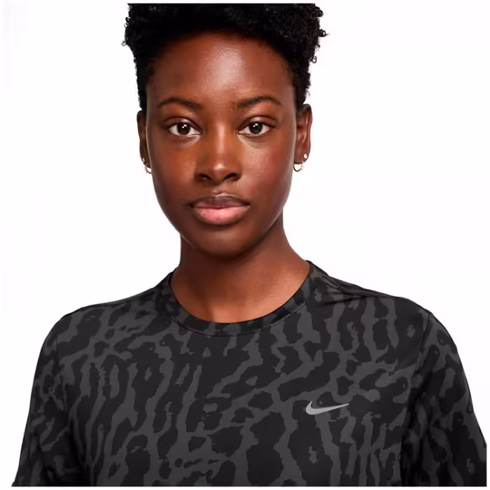 Футболка Nike W NK SWIFT NVLT DF SS TOP - 3