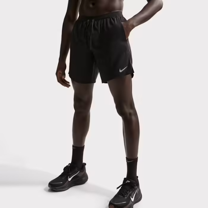 Sorti Nike Stride Dri-FIT 2-in-1