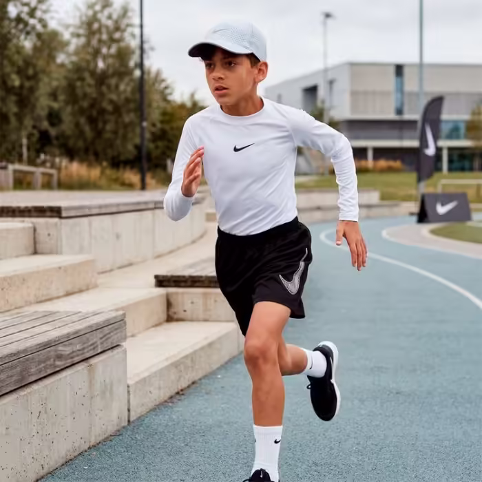 Sorti Nike Multi Dri-FIT - 7