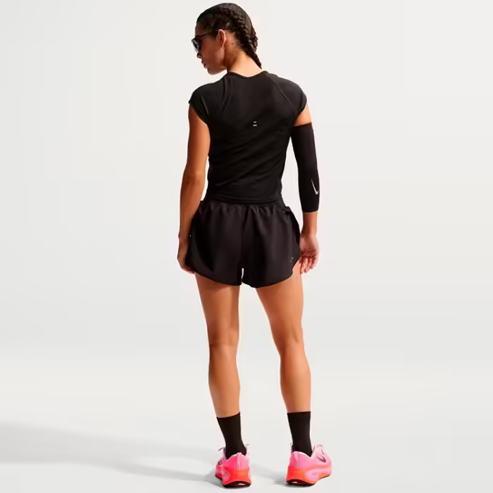 Футболка Nike Tempo Swoosh Черный XL - 4