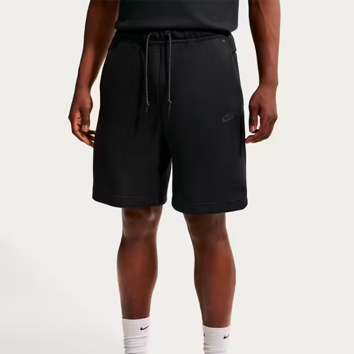 Sorti Nike Tech