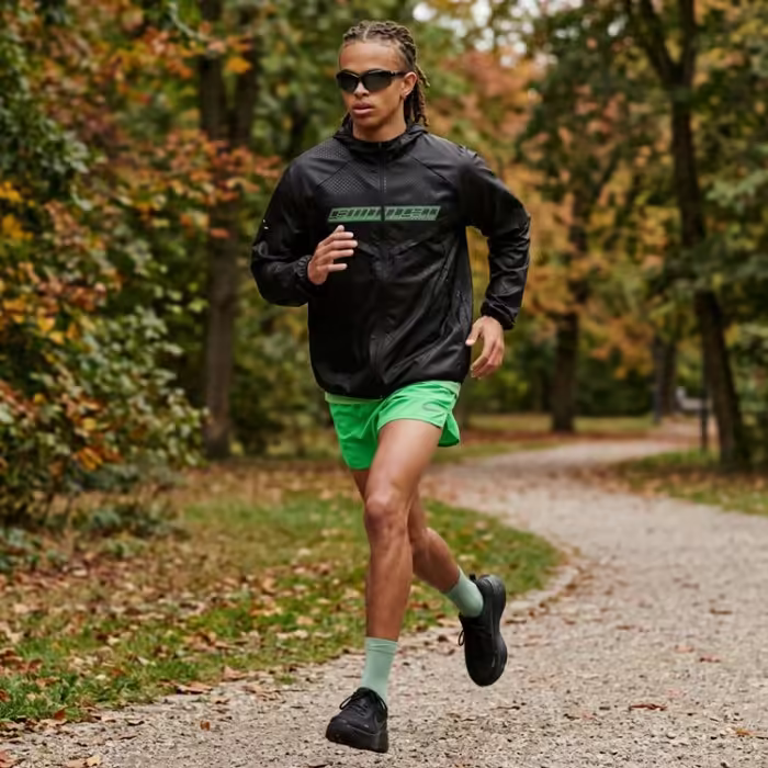 Jacheta Nike Stride Dri-FIT Jacket - 9