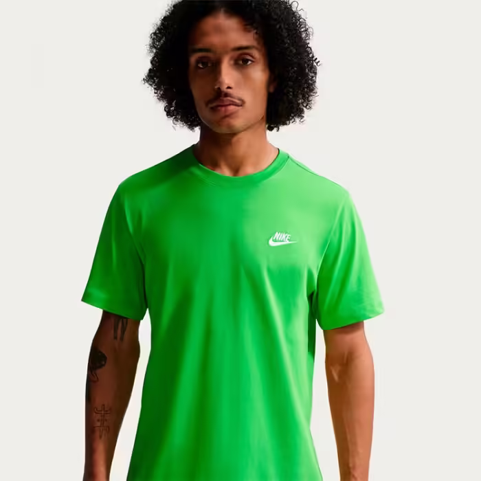 Футболка Nike Sportswear Club