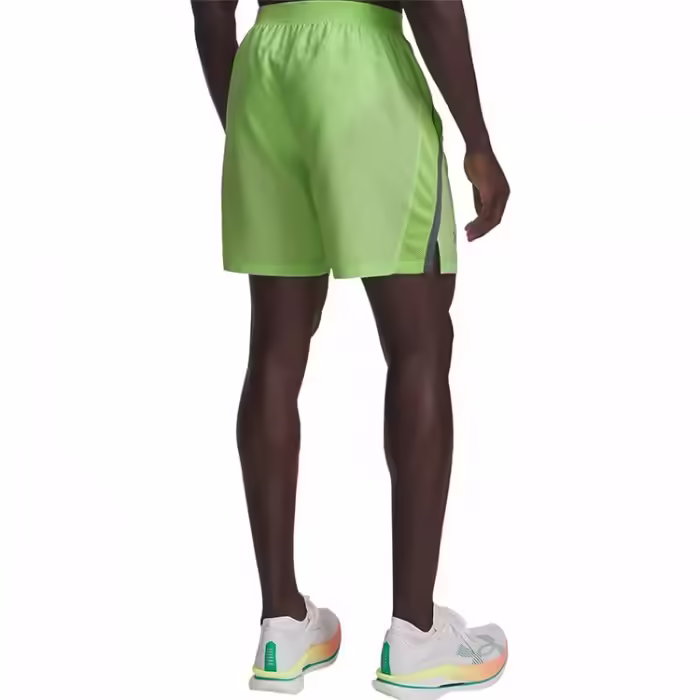 Sorti Under Armour Launch Verde L - 2