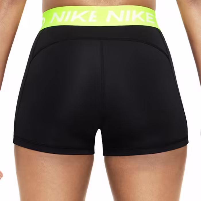 Sorti Nike W NP 365 SHORT 3IN - 4