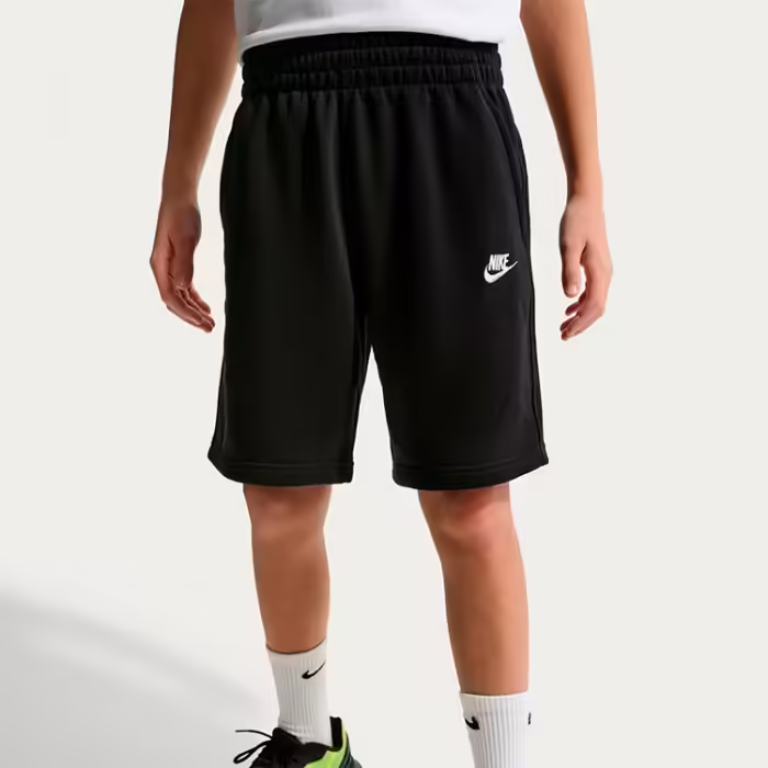 Sorti Nike Sportswear Club